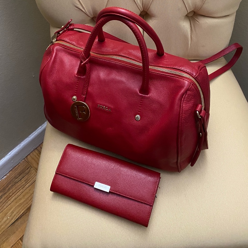 Large Slim Red Leather Furla Wallet